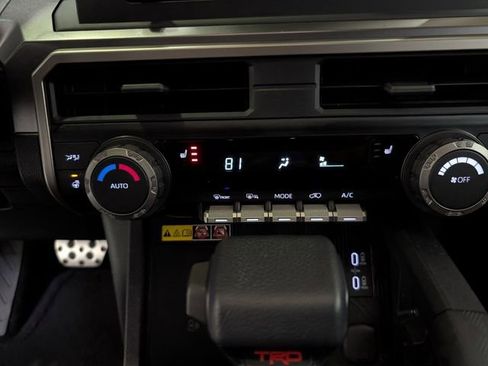 Used 2025 Toyota 4Runner TRD Sport AWD/4WD image 21