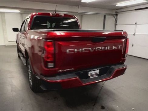 Certified 2024 Chevrolet Colorado LT w/ LT Convenience Package II image 7
