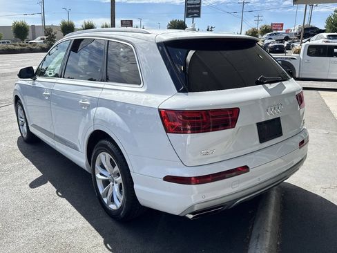 Used 2017 Audi Q7 3.0T Premium AWD/4WD image 3