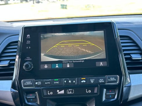Used 2018 Honda Odyssey EX-L image 17