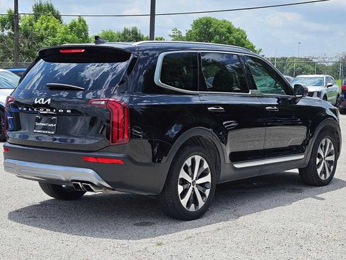 Used 2022 Kia Telluride S FWD image 6