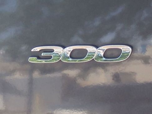Used 2015 Chrysler 300 Limited w/ Driver Convenience Group RWD image 12
