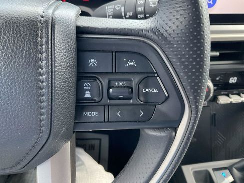 Used 2025 Toyota 4Runner TRD Off-Road Premium w/ Tow Technology Package AWD/4WD image 24