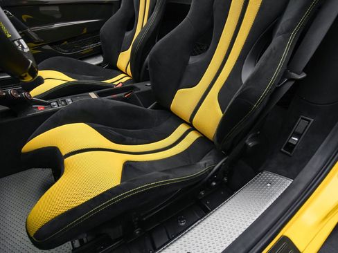 Used 2015 Ferrari 458 Speciale A image 57