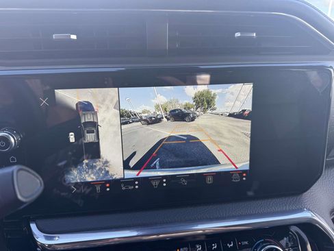 Used 2025 GMC Sierra 2500 Denali w/ Denali Reserve Package image 26