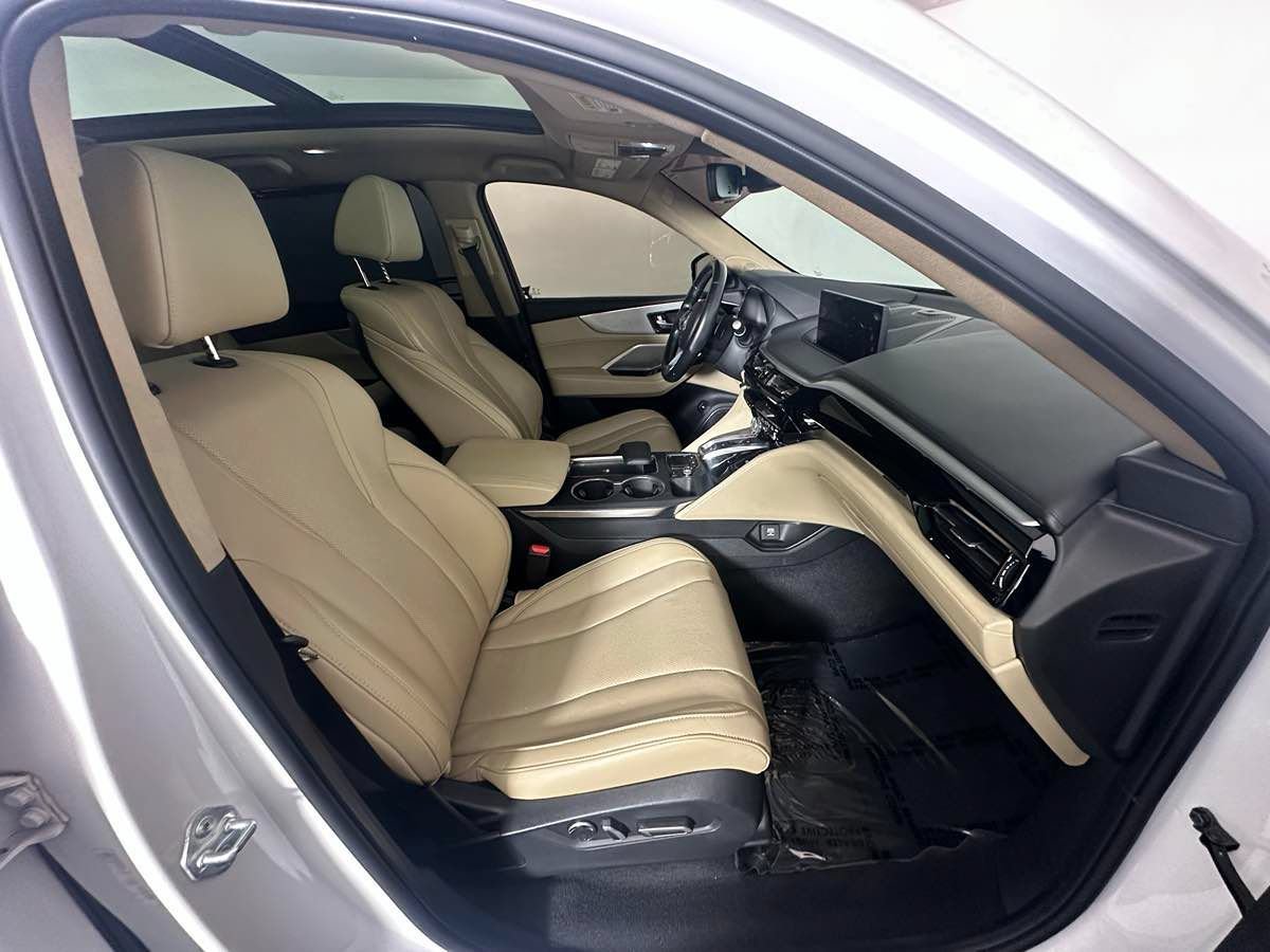 Used 2022 Acura MDX w/ Technology Package AWD/4WD image 31