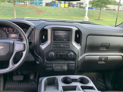 Used 2024 Chevrolet Silverado 2500 W/T w/ WT Convenience Package AWD/4WD image 31