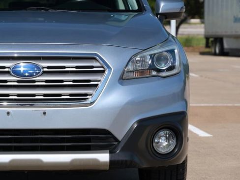 Used 2015 Subaru Outback 2.5i Limited AWD/4WD image 35