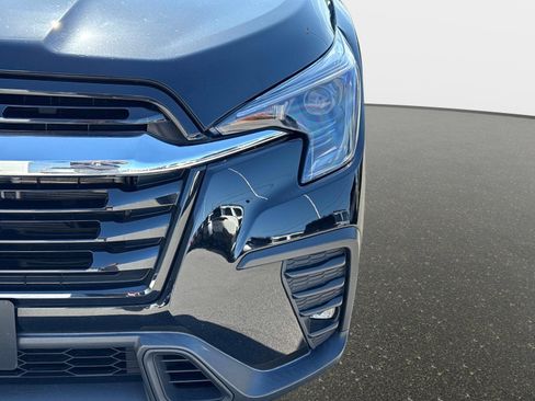 Used 2023 Subaru Ascent Limited w/ Technology Package image 11