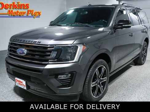 Used 2021 Ford Expedition Limited RWD image 1