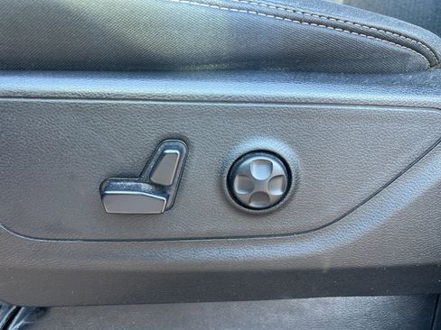 Used 2019 RAM 1500 Big Horn AWD/4WD image 24