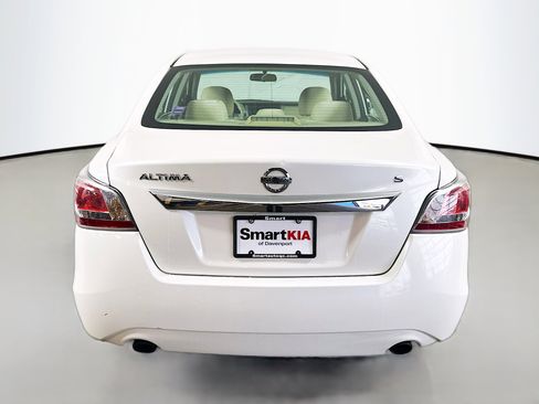 Used 2015 Nissan Altima 2.5 S w/ Power Driver Seat Package FWD image 6