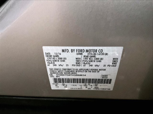 Used 2017 Ford Explorer XLT FWD image 35