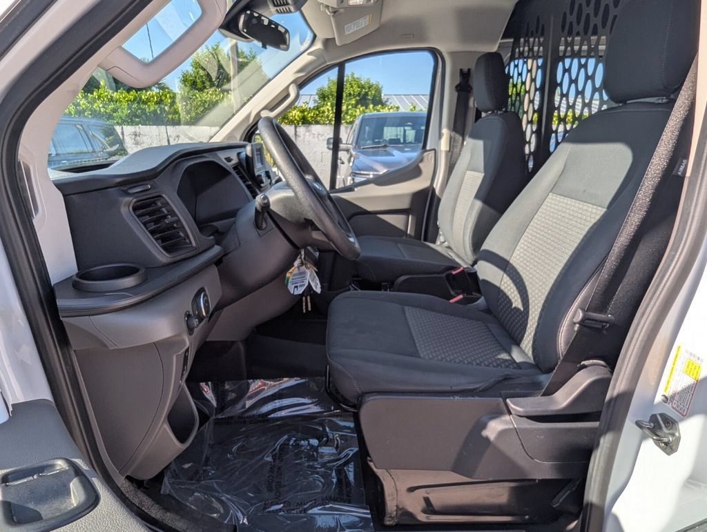 Used 2025 Ford Transit 250 Low Roof w/ Exterior Upgrade Package RWD image 12