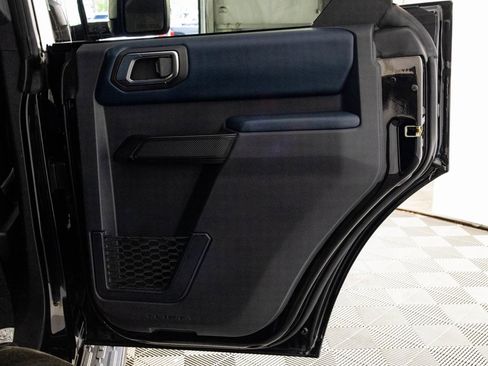 Used 2024 Ford Bronco Outer Banks AWD/4WD image 40