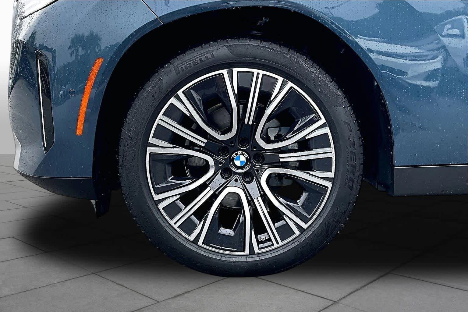 Used 2025 BMW X3 xDrive30i AWD/4WD image 11