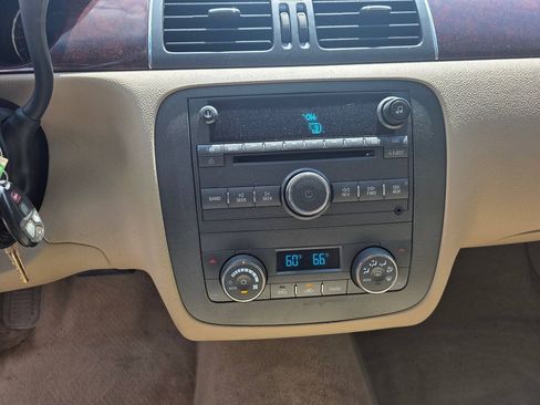 Used 2008 Buick Lucerne CXL w/ Ultra Confidence Package FWD image 21