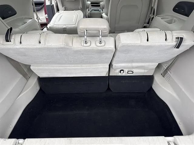 Used 2020 Chrysler Pacifica Limited FWD image 15