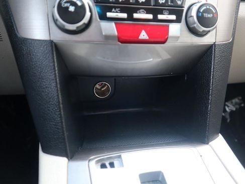 Used 2014 Subaru Outback 2.5i Premium image 68