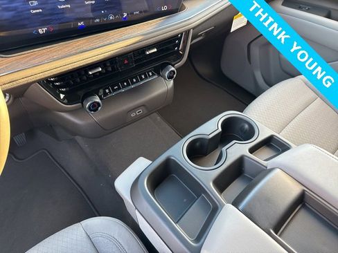 New 2026 Chevrolet Tahoe LS image 23