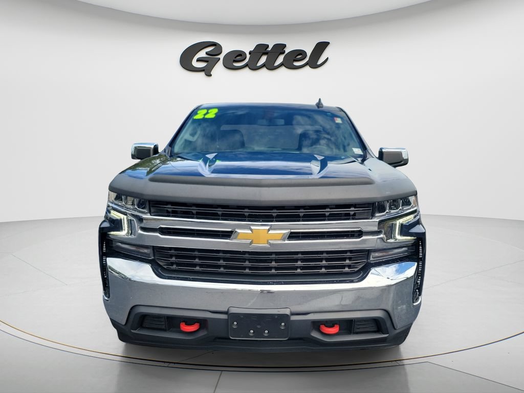 Used 2022 Chevrolet Silverado 1500 LT AWD/4WD image 2