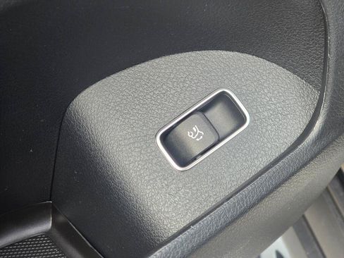 New 2026 Mercedes-Benz GLS 450 4MATIC image 38