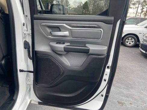 Used 2019 RAM 1500 Big Horn AWD/4WD image 23