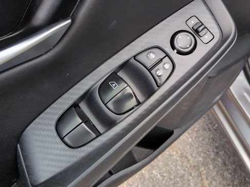 Used 2024 Nissan Sentra SV FWD image 16