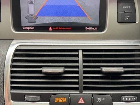 Used 2015 Audi Q7 3.0T Premium Plus image 51