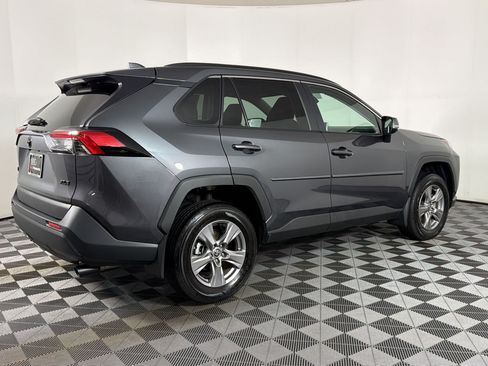 Used 2024 Toyota RAV4 XLE FWD image 7