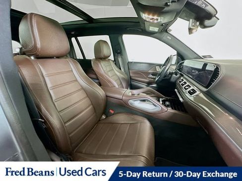 Used 2022 Mercedes-Benz GLS 450 4MATIC image 32