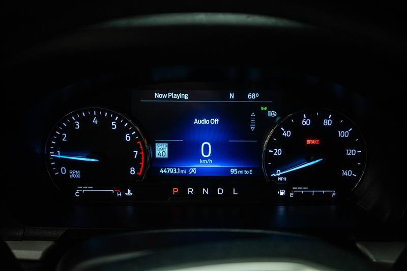 Used 2023 Ford Explorer XLT w/ Equipment Group 202A AWD/4WD image 18