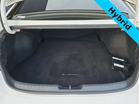 Certified 2023 Hyundai Elantra Blue image 23