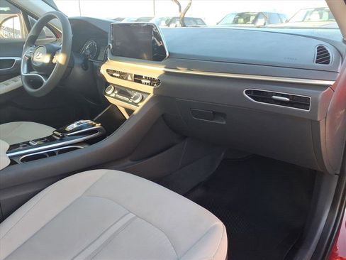 Certified 2023 Hyundai Sonata SEL w/ Cargo Package image 10