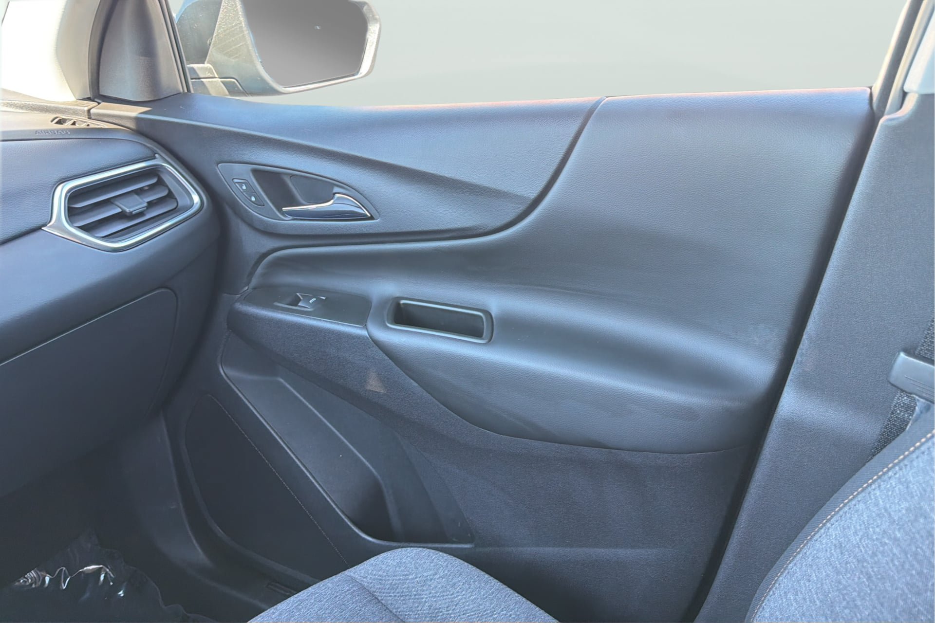 Used 2022 Chevrolet Equinox LT AWD/4WD image 17