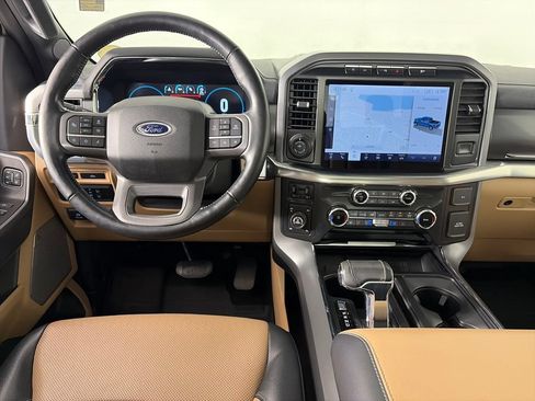 Used 2022 Ford F150 Lariat w/ Equipment Group 502A High AWD/4WD image 14