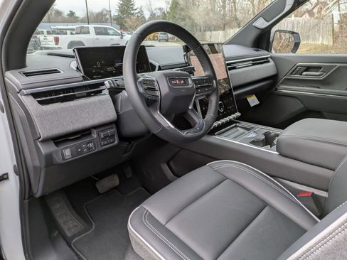 New 2026 GMC Sierra EV Elevation w/ LPO, Elevation Dark Package image 11