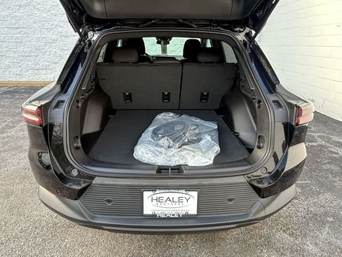 New 2026 Chevrolet Equinox EV LT w/ Comfort Package FWD image 35