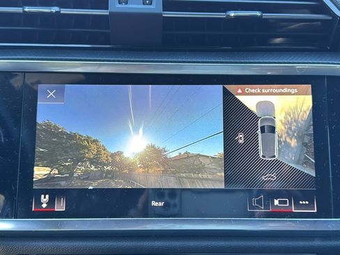 Used 2022 Audi Q3 2.0T Premium Plus image 19