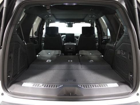 New 2026 GMC Yukon AT4 w/ AT4 Premium Plus Package AWD/4WD image 17
