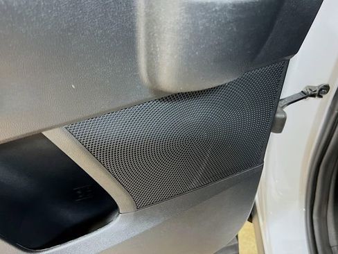 Certified 2024 Kia Sorento LX image 23