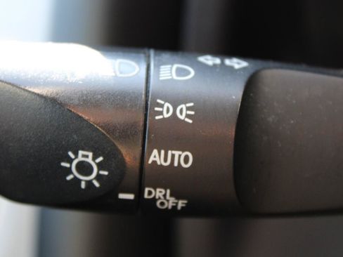 Used 2019 Toyota Corolla LE FWD image 25