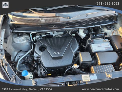 Used 2013 Kia Soul FWD image 33