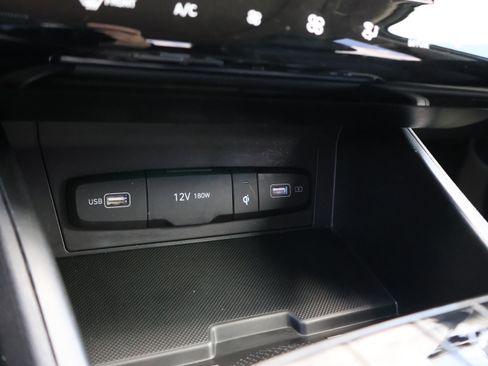 Used 2023 Hyundai Tucson Limited AWD/4WD image 32
