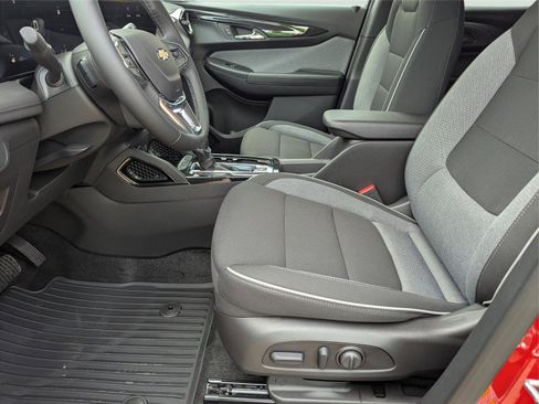 New 2026 Chevrolet TrailBlazer LT w/ Convenience Package image 19