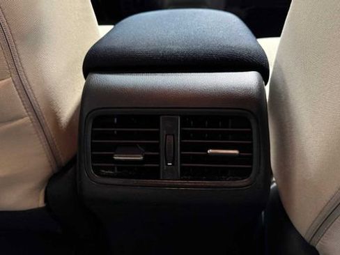 Used 2016 Honda CR-V EX image 16