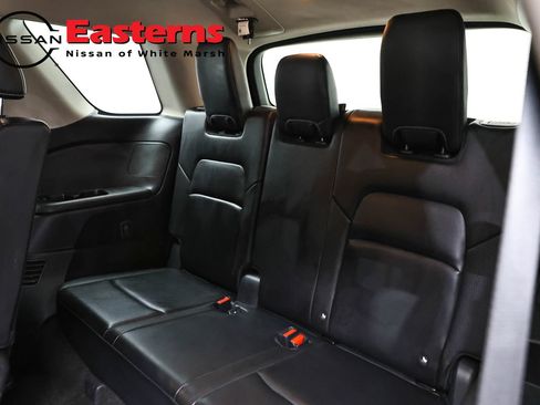 Used 2023 Nissan Pathfinder SL w/ Lighting Package (N92) AWD/4WD image 25