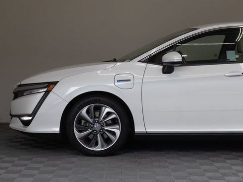 Used 2019 Honda Clarity Touring image 8