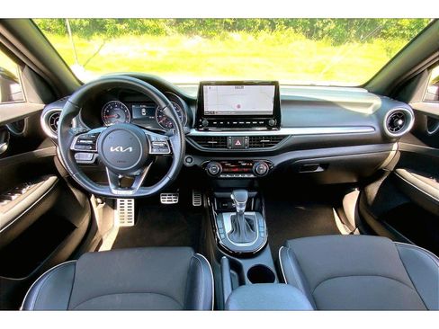 Used 2023 Kia Forte GT-Line FWD image 14