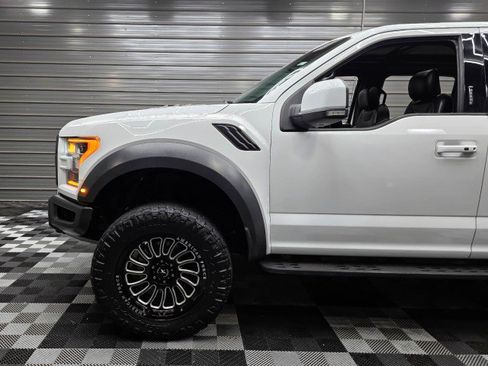 Used 2019 Ford F150 Raptor w/ Equipment Group 802A Luxury AWD/4WD image 42